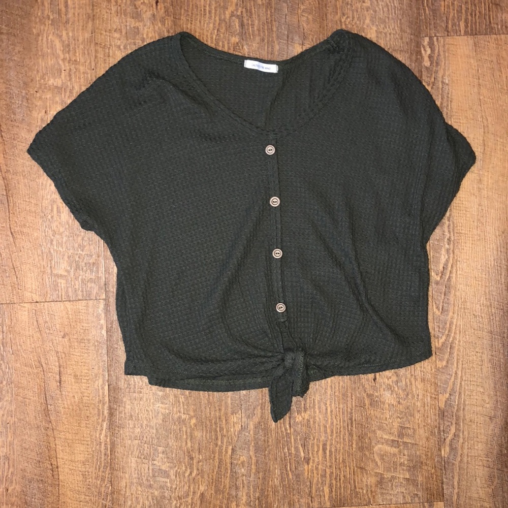 Crop top tie front